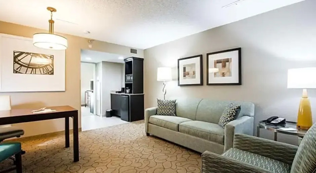 1 Bedroom Mobility Access Double room Embassy Suites Memphis