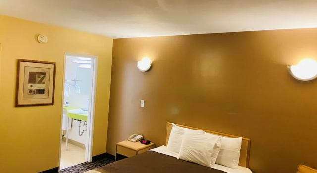 Двухместный номер Standard с балконом M Star Hotel Mansfield