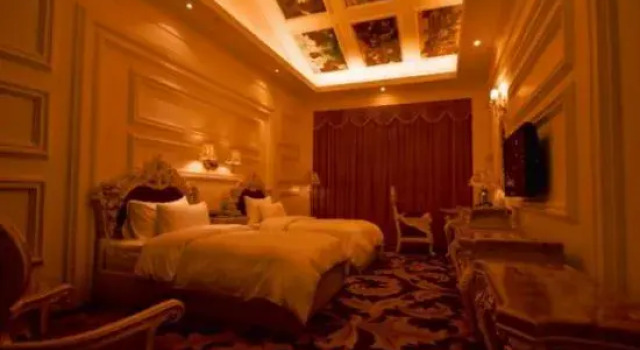 Sheng Di Hotel, Rezerwuj Hotel Hotele 3-gwiazdkowe w Xiangtan County, 3*