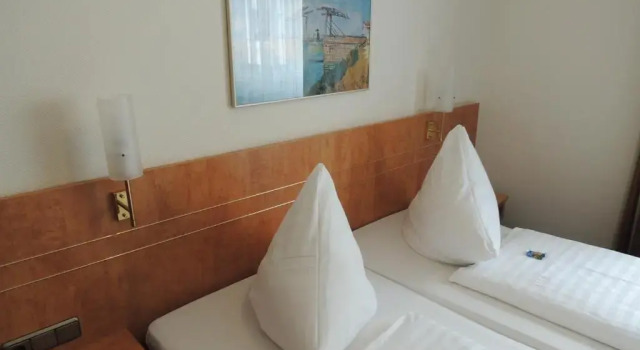 Двухместный номер Standard Airport Business Hotel Köln