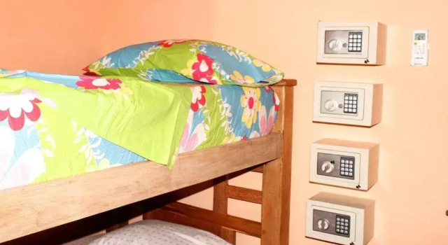 Hostal Happy Day - Hostel, Book Hostel Hostels in Bolivar, Hostel