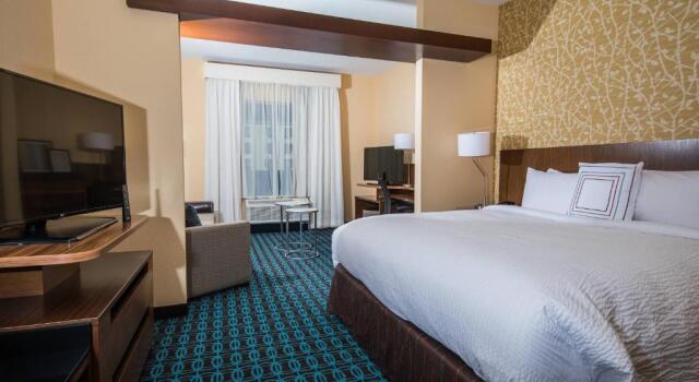 Люкс Fairfield Inn & Suites by Marriott Florence I-20