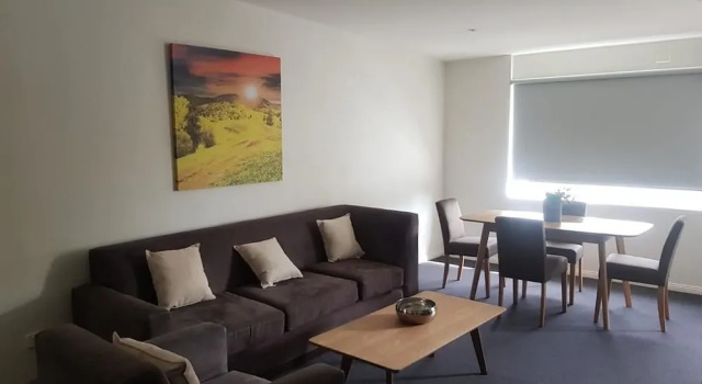 Пятиместные апартаменты Deluxe с 2 комнатами Carlton Suites