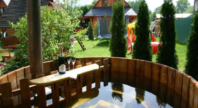 Zbojn¿a drevenica 2, Rezervovat Hotel Hotely v Žilinský kraj s parkováním, Parkování