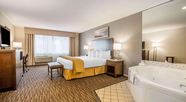 Двухместный номер Standard Quality Inn & Suites Hermosa Beach