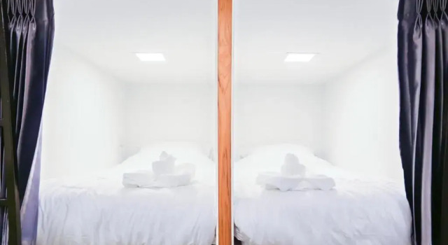 Кровать в общем номере (мужской номер) Phukhao Hostel