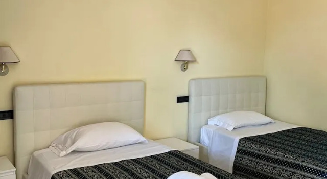 Четырёхместный номер Standard Цокольный этаж Yachting Hotel Mistral