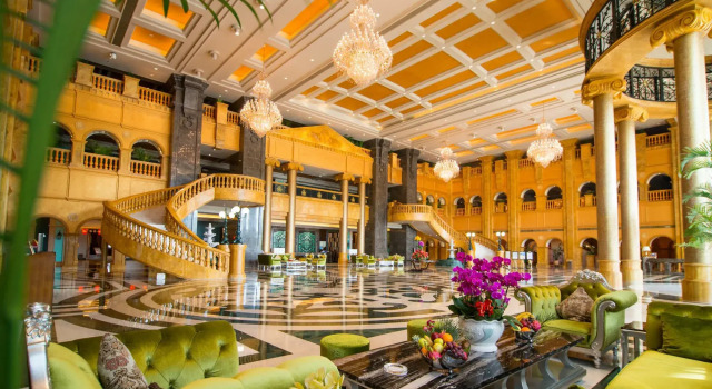 Malachite Hotel