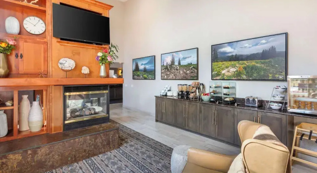 Best Western Holiday Hills, Buchen Sie Hotel Hotels in Utah mit Parkplatz, Parkplätze