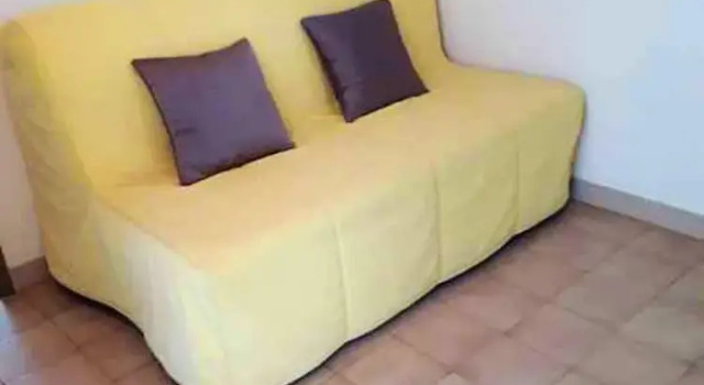 Studio in Sanary-sur-mer, With Wonderful Mountain View and Enclosed Ga, Забронировать Апартаменты/квартира Апартаменты Санари-сюр-Мер, Апартаменты/квартира