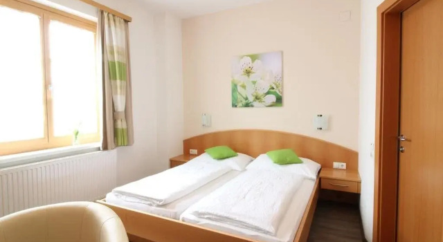 Pension Joseph Haydn, Book Hotel Podersdorf am See 