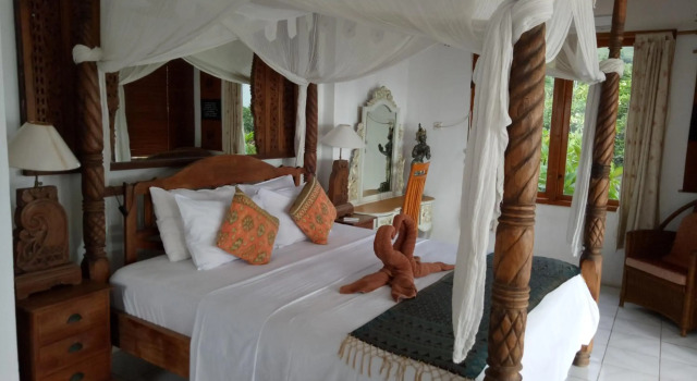 Hotel Puri Oka, Rezerwuj Hotel Hotele SPA w Karangasem, SPA