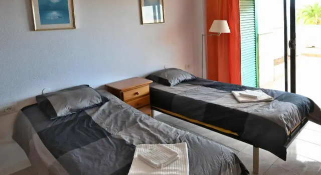 1st Line Sea View & Pool - Plaza, Prenota Hotel Hotel a Tenerife con piscina, Piscina