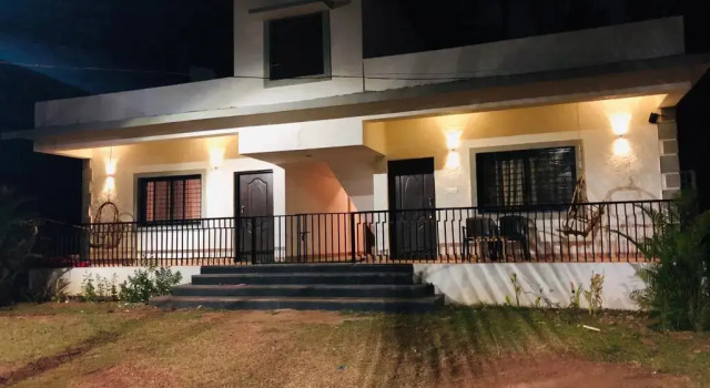 Raikar Guest House