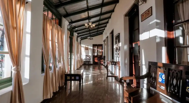 Семейный номер Standard Lakefront Home Hotel
