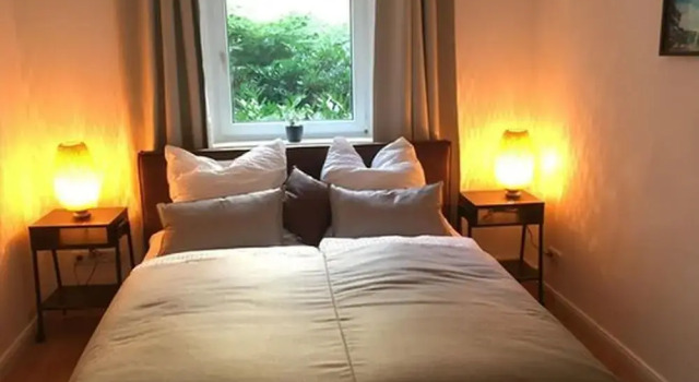 FeWo Atze, Boek Hotel Berlijn Duitsland, in de buurt van Flugsimulator Berlin