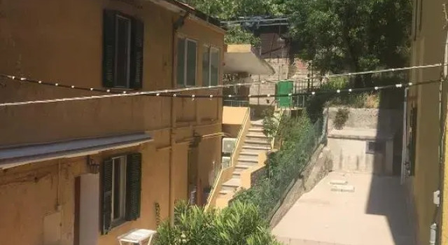 delizioso appartamento con terrazzetta