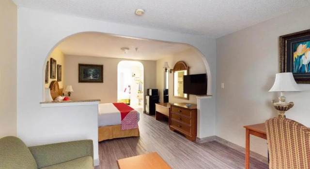 Люкс с 3 комнатами Red Roof Inn Stafford, TX