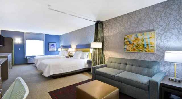 Четырёхместный люкс Home2 Suites By Hilton Columbus Airport East Broad