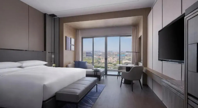 Номер Standard Foshan Marriott Hotel