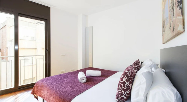 SLEEP Universitat by STAY, Забронировать Отель Отели Барселоны с парковкой, рядом с Оспиталь Клиник, Парковка