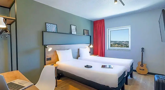 Двухместный номер Superior Hotel ibis Bragança