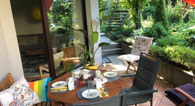 Апартаменты Souterrainwohnung mit großem Garten und Sauna