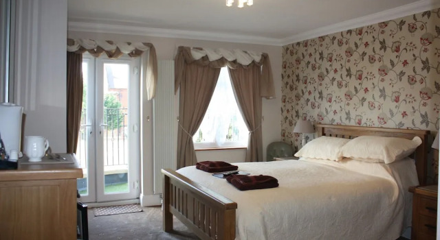 Двухместный номер Standard с балконом Barons Court