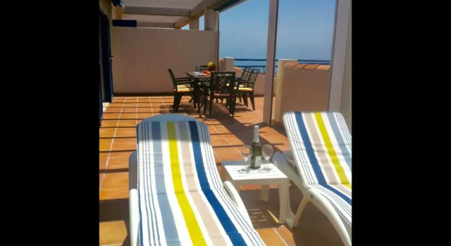 Stunning Penthouse in San Luis de Sabinillas