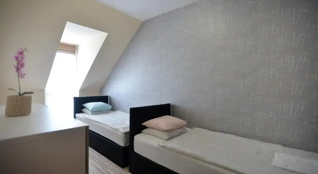 Family Deluxe Apartments, Buchen Sie Ferienwohnung Eger 