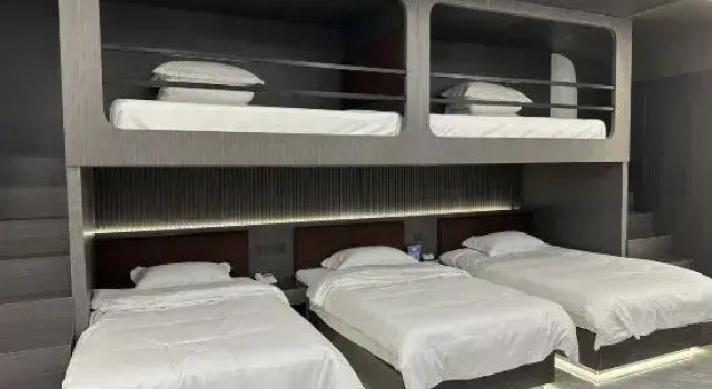 Люкс Wuhu Zuoxong E-sports Hotel (Aoran Tiancheng Branch)