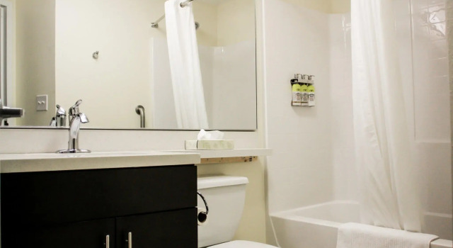 Четырёхместный люкс Candlewood Suites Richmond North-Glen Allen by IHG