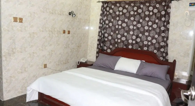 Номер Deluxe Class Suites Budget Ogba