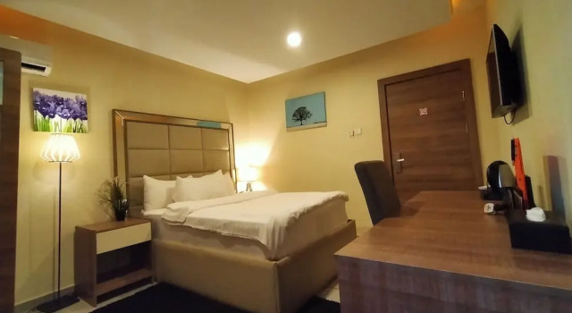 Camera Deluxe Iris Hotel