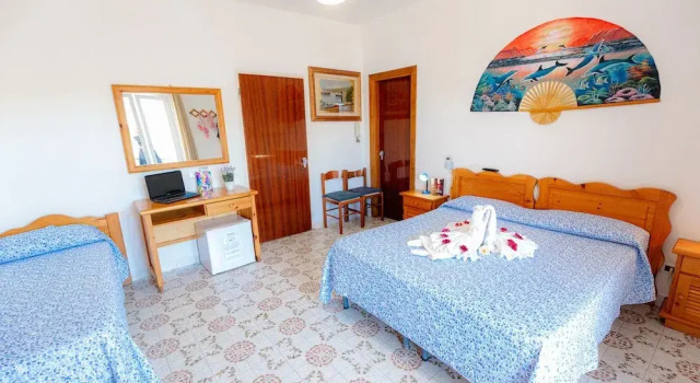 Трёхместный номер Standard Hotel Casa Adolfo Ischia