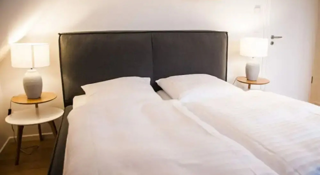 Narrow Luzin Modern Retreat, Забронировать Отель Фельдберг Feldberg Lake District, рядом с Церковь Фельдберга