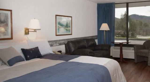 Люкс Highland Manor Inn