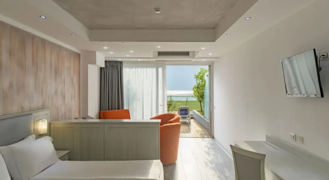 Номер Deluxe Garda Suite Hotel