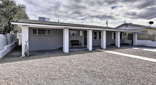 Centrally Located Gem With Laughlin Strip Views!, Book Hotel Hoteller i Laughlin med parkering, nær Laughlin Event Center, Parkering