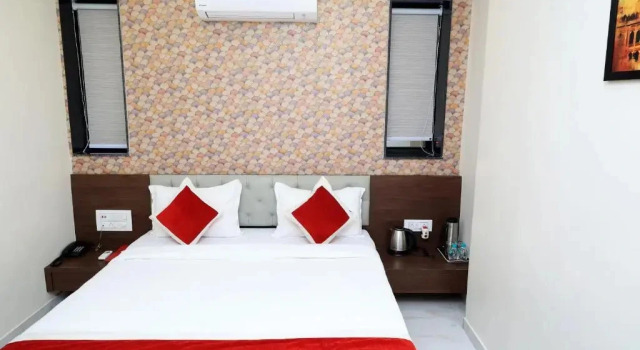 Hotel Sai Neel