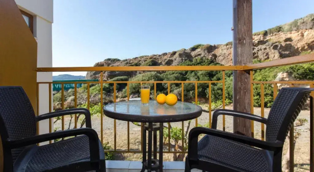 Номер Economy En Plo Beachfront Rooms