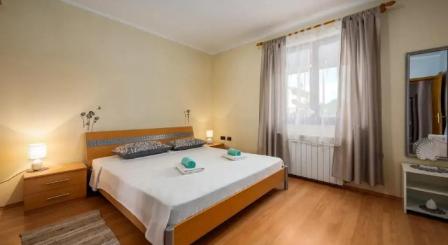 IVA house with apartment