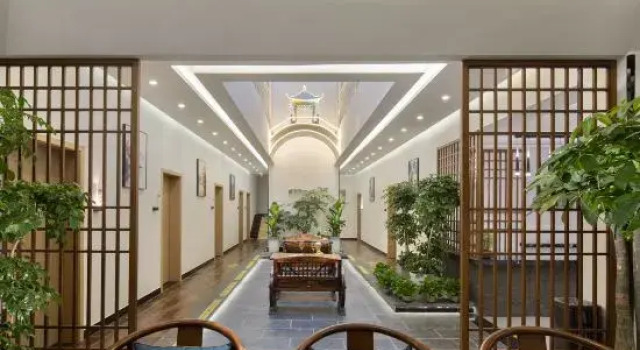 Fenghuang Manqin Courtyard Homestay, Rezerwuj Hotel Xiangxi Hunan