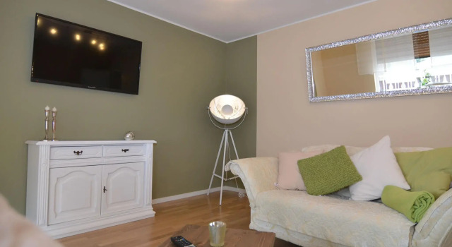 Wonderful apartment with barrel sauna, Prenota Appartamento  