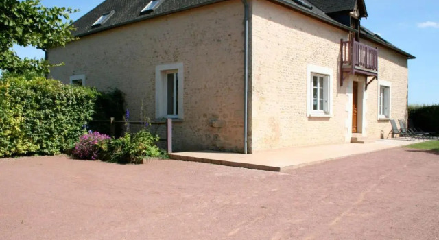 Gîte Épineu-le-Chevreuil, 4 pièces, 7 personnes - FR-1-410-197, Rezerwuj Hotel Épineu-le-Chevreuil 