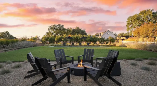 Коттедж Wine Country Estate by Avantstay Pool, Spa, Barn