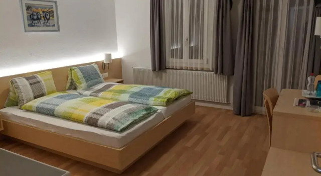 Семейный номер Standard с балконом и с видом на горы Hotel Alpenblick Mürren