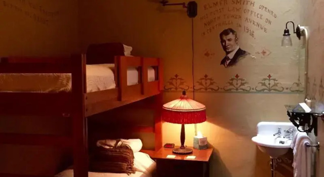 Номер Standard McMenamins Olympic Club