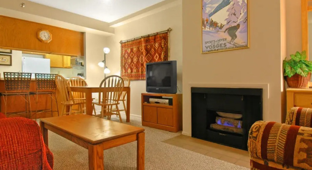 Номер Standard с 2 комнатами Prospector Accommodations by All Seasons Resort Lodging
