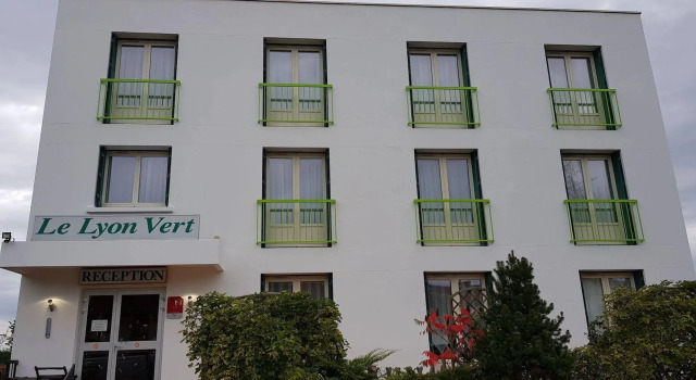 Le Lyon Vert, Prenota Hotel Commentry Allier